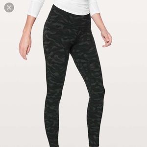Lululemon camo align Leggings - 6